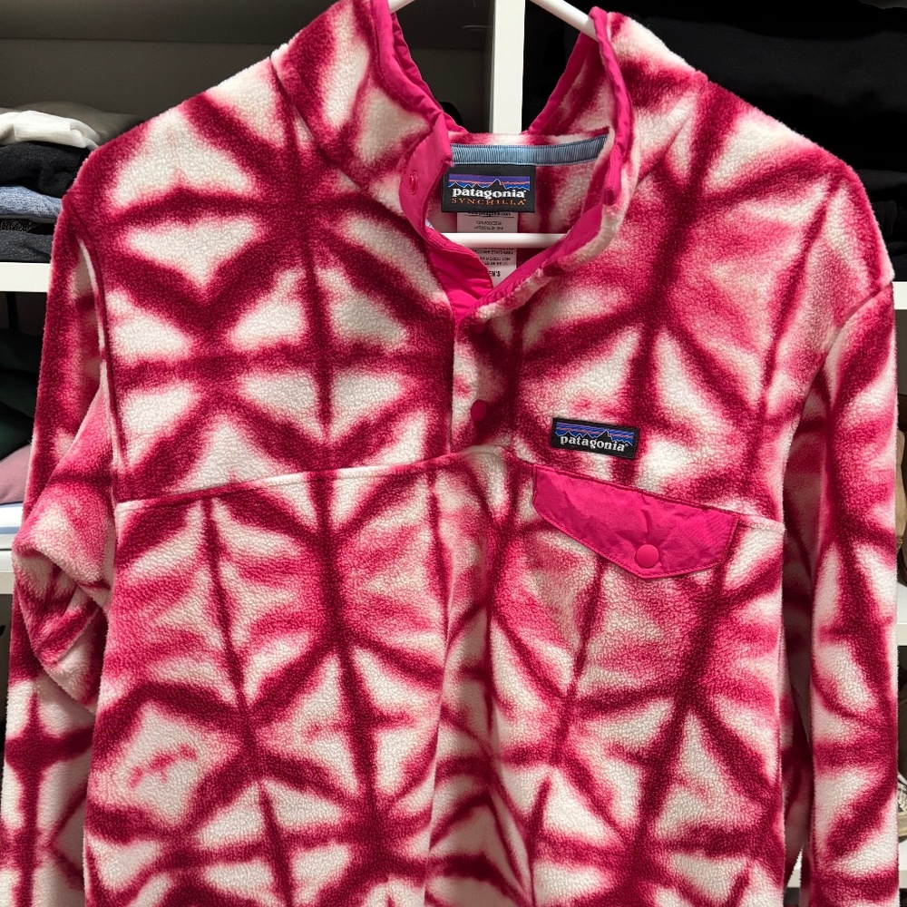 Like New Patagonia Synchilla Pullover Pink Tie Dye, Size L